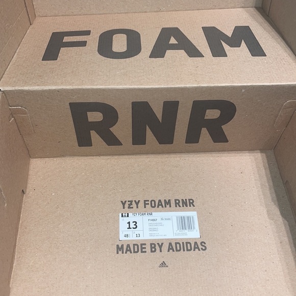 Adidas Yeezy Foam RNR “Sand” Size 13 mens - Picture 3 of 7